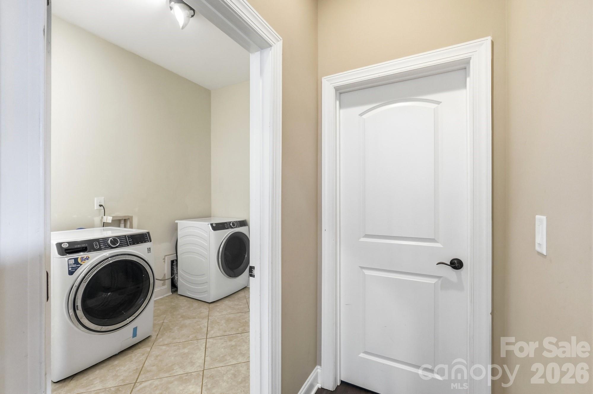 102 Chadderton Way — Waxhaw