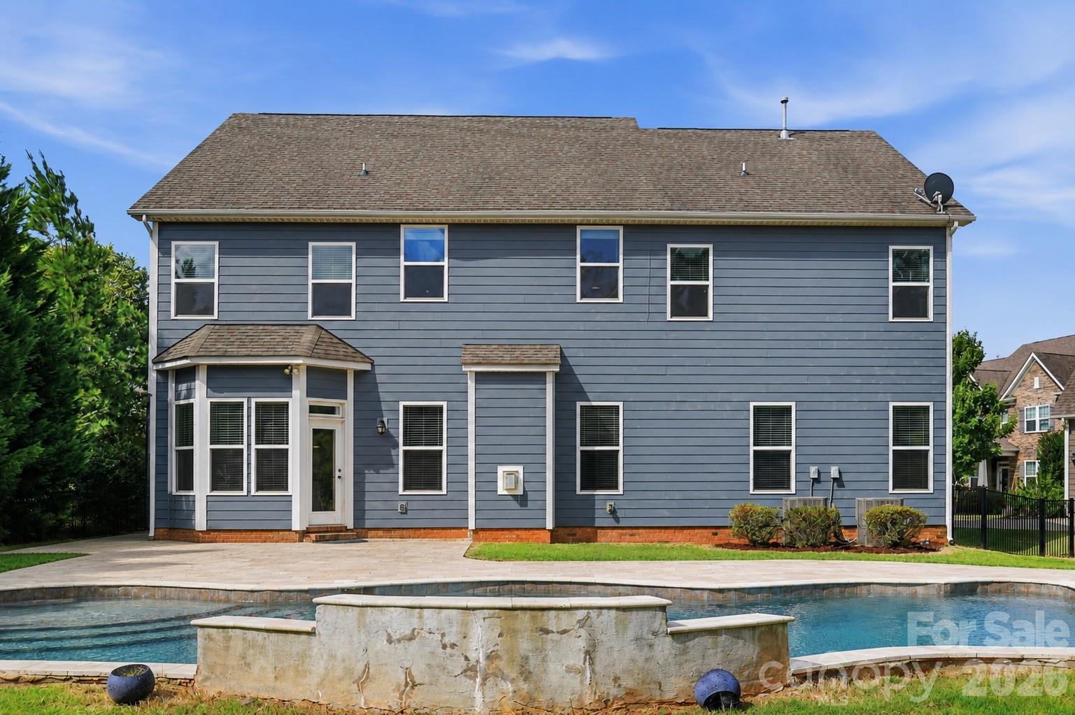 102 Chadderton Way — Waxhaw