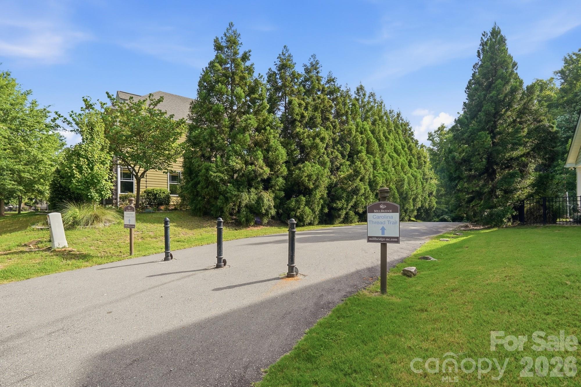 102 Chadderton Way — Waxhaw