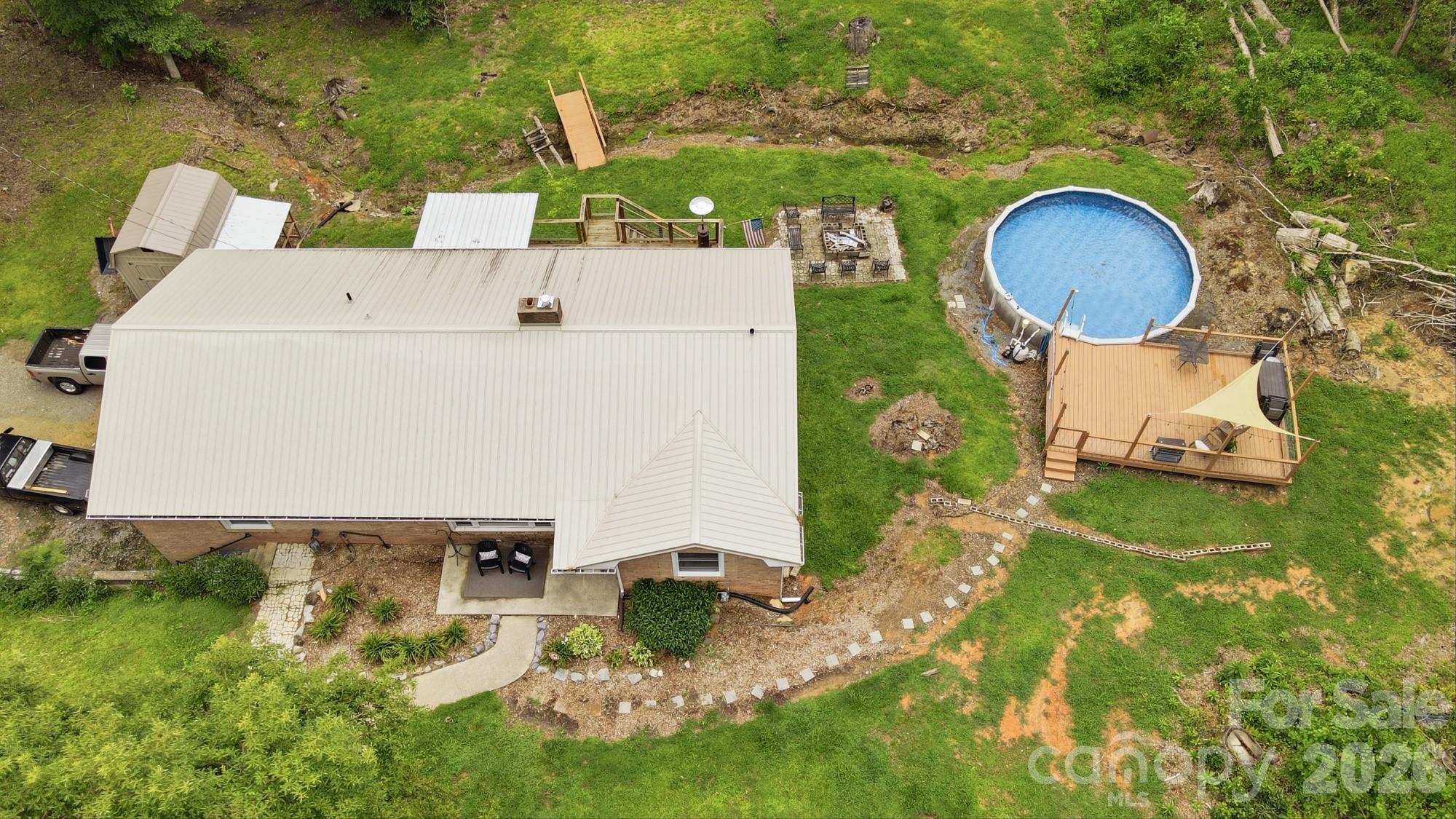 1021 Wedgewood Road — Lancaster