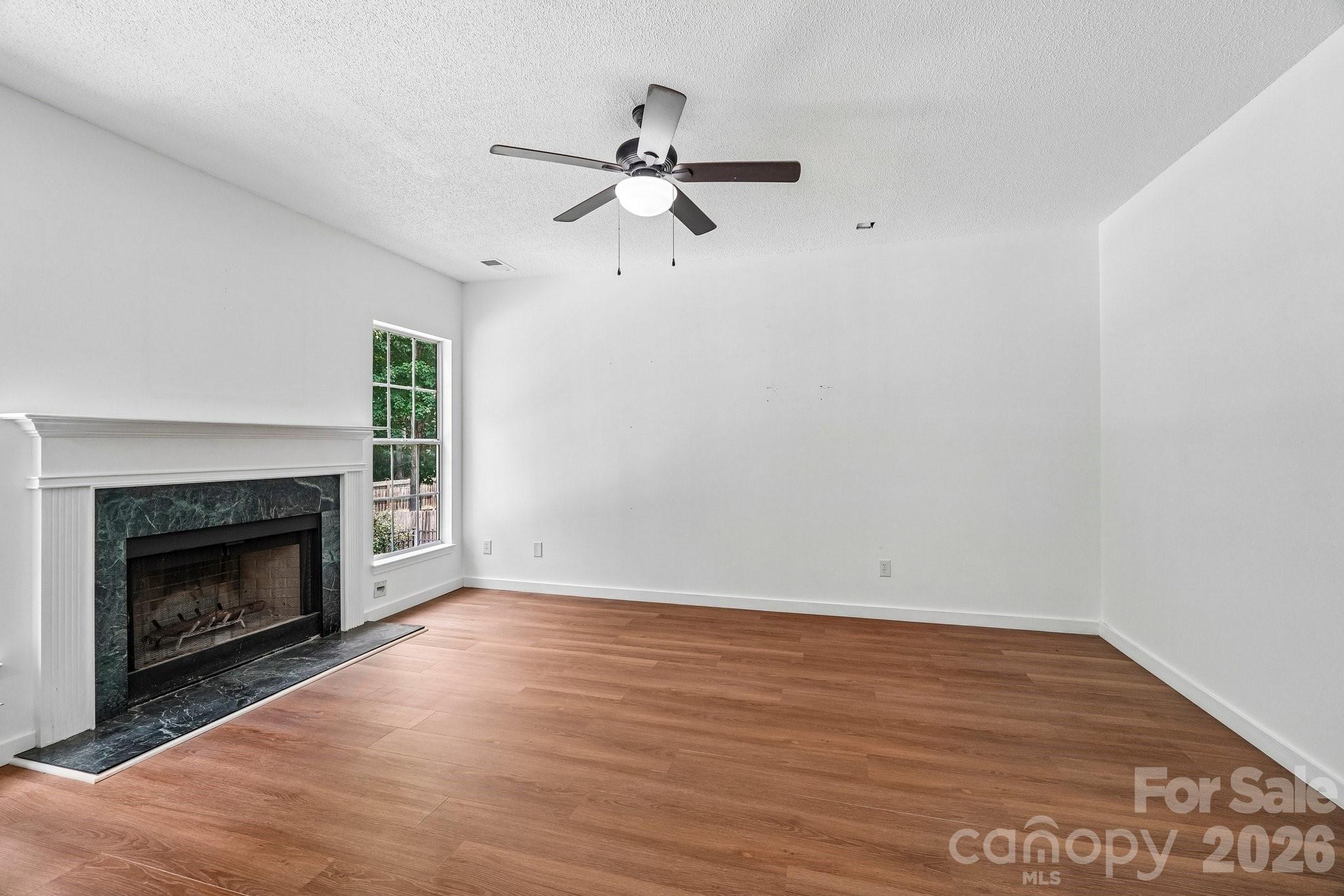 12119 Meadow Post Lane — Charlotte