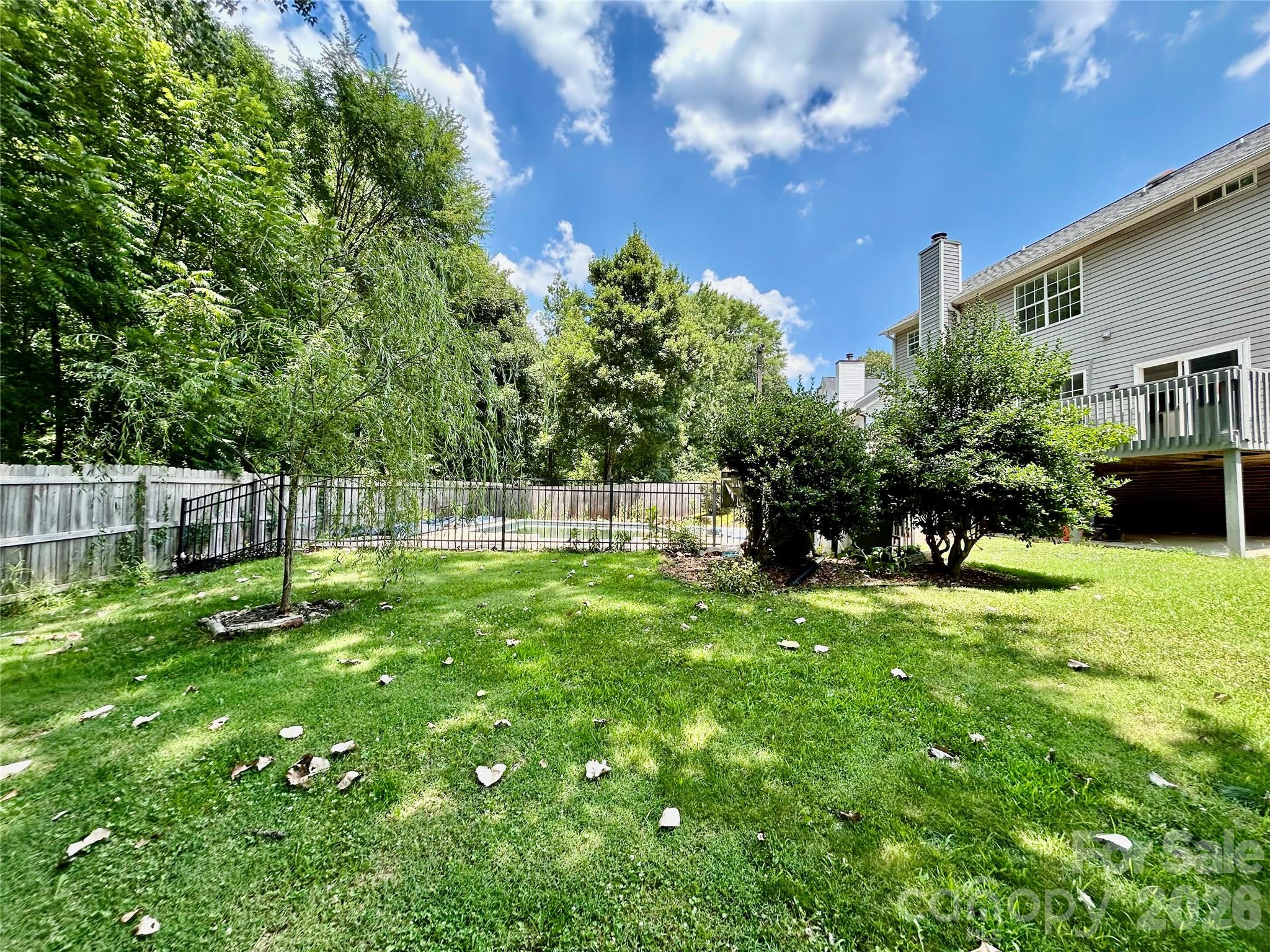 12119 Meadow Post Lane — Charlotte