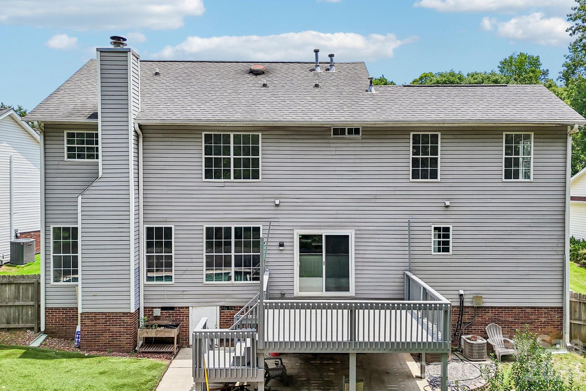 12119 Meadow Post Lane — Charlotte