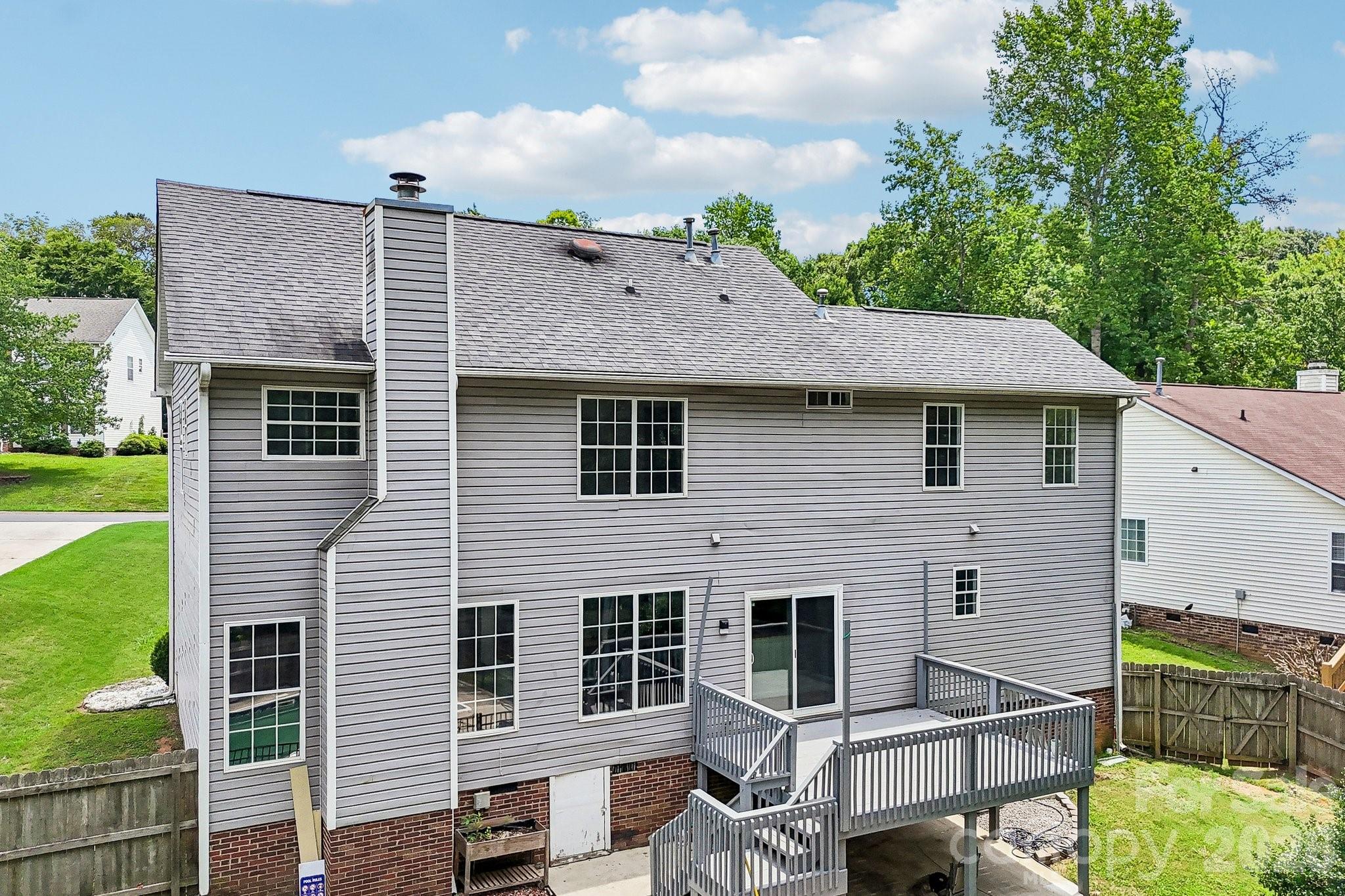 12119 Meadow Post Lane — Charlotte