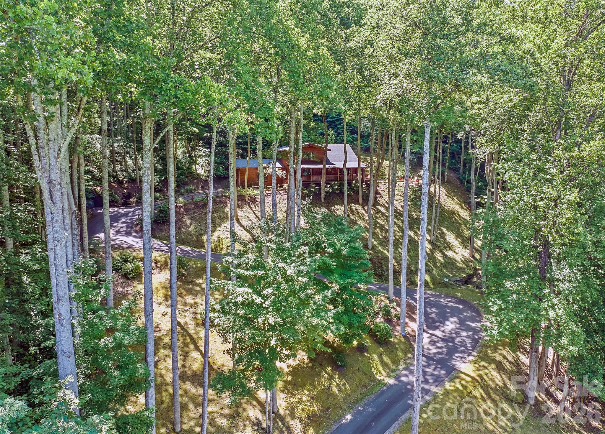 26 Tawodi Trail — Maggie Valley