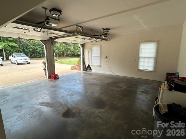 343 Countryside Drive — Forest City
