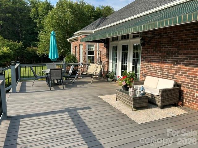 343 Countryside Drive — Forest City