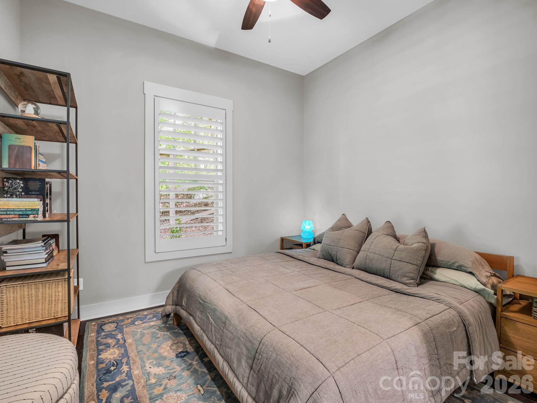 122 Cisco Road — Asheville