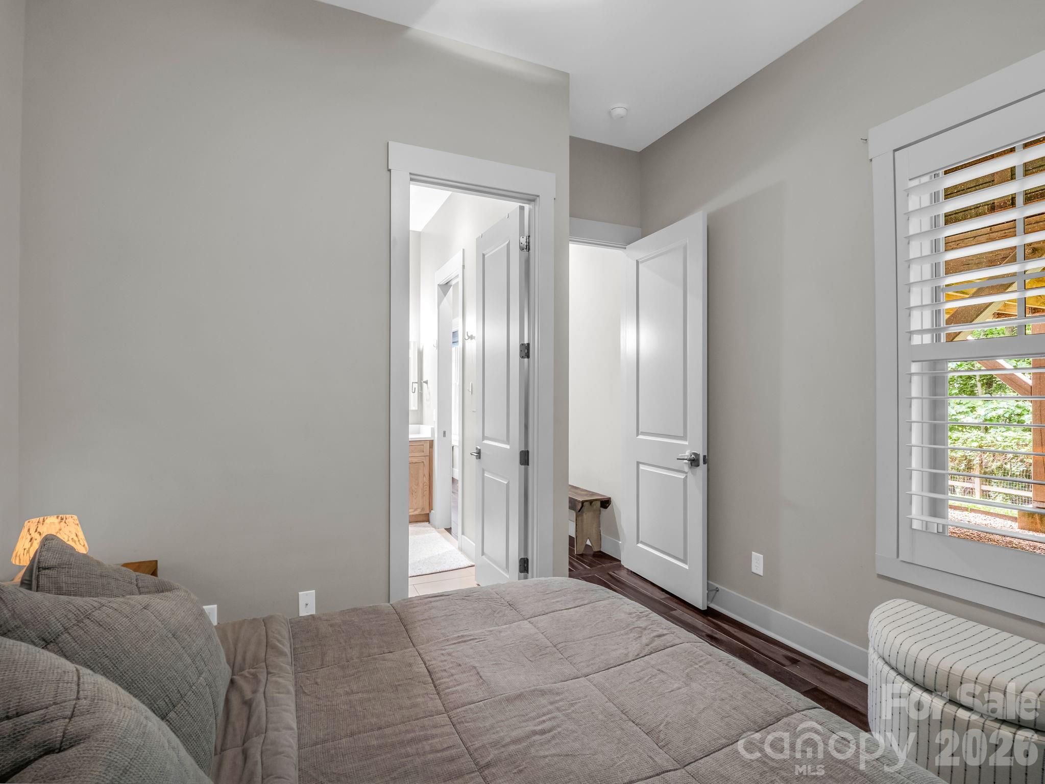 122 Cisco Road — Asheville