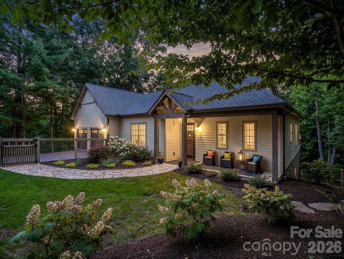 122 Cisco Road — Asheville