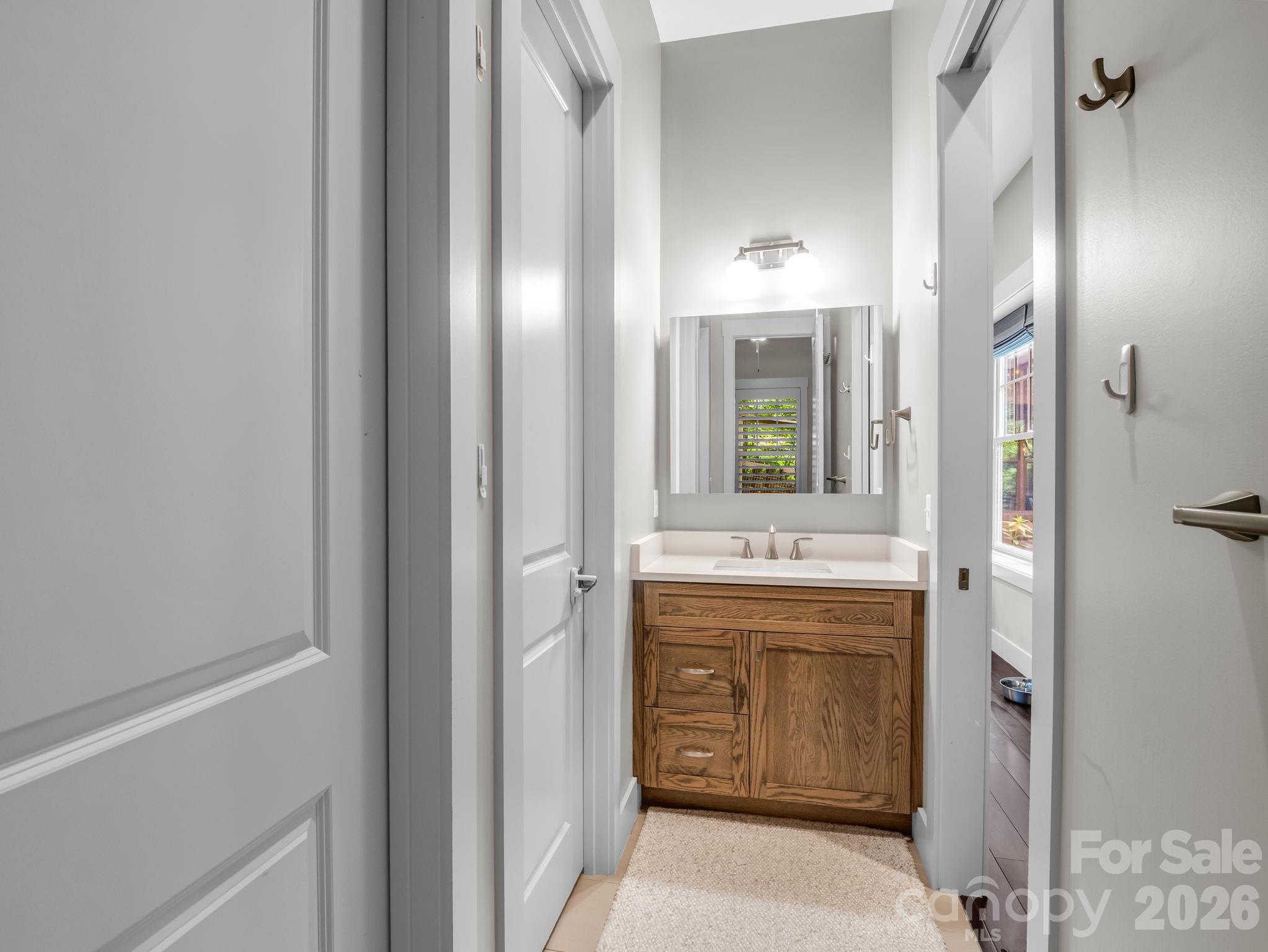 122 Cisco Road — Asheville
