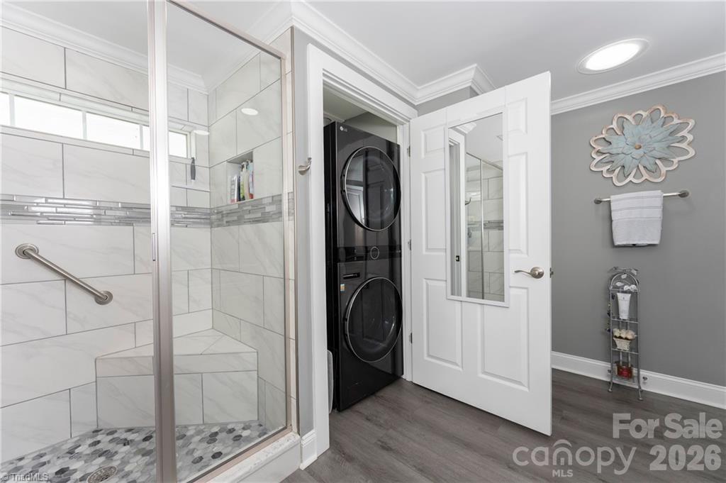 2113 Warf Road — Lexington