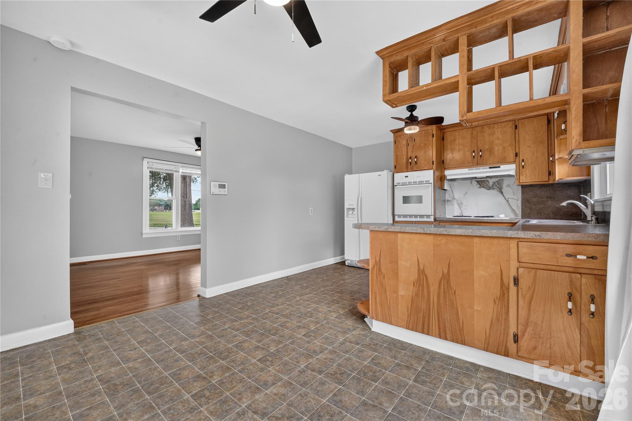 1717 Emmanuel Church Road — Conover