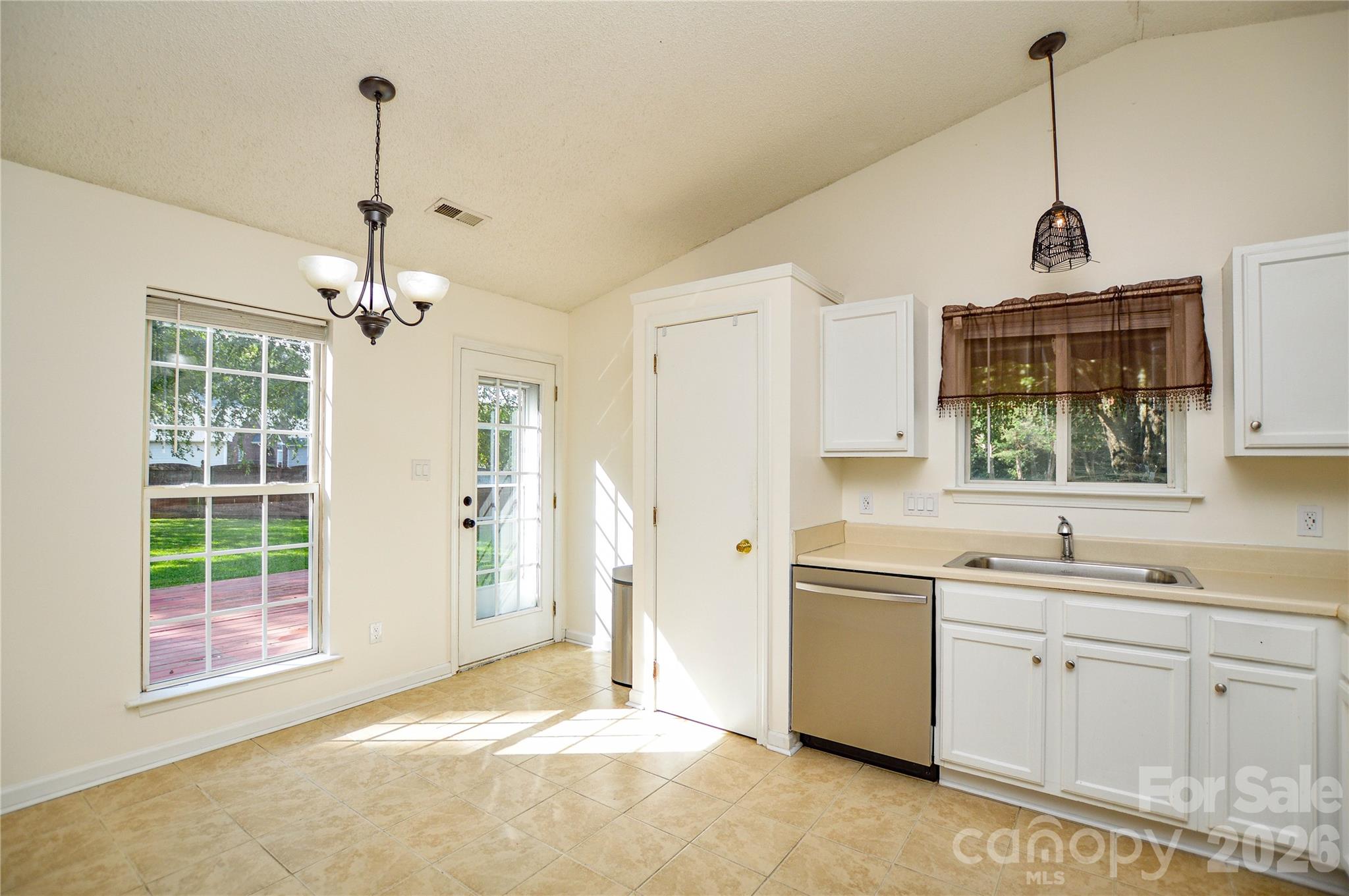 3300 Braefield Drive — Indian Trail