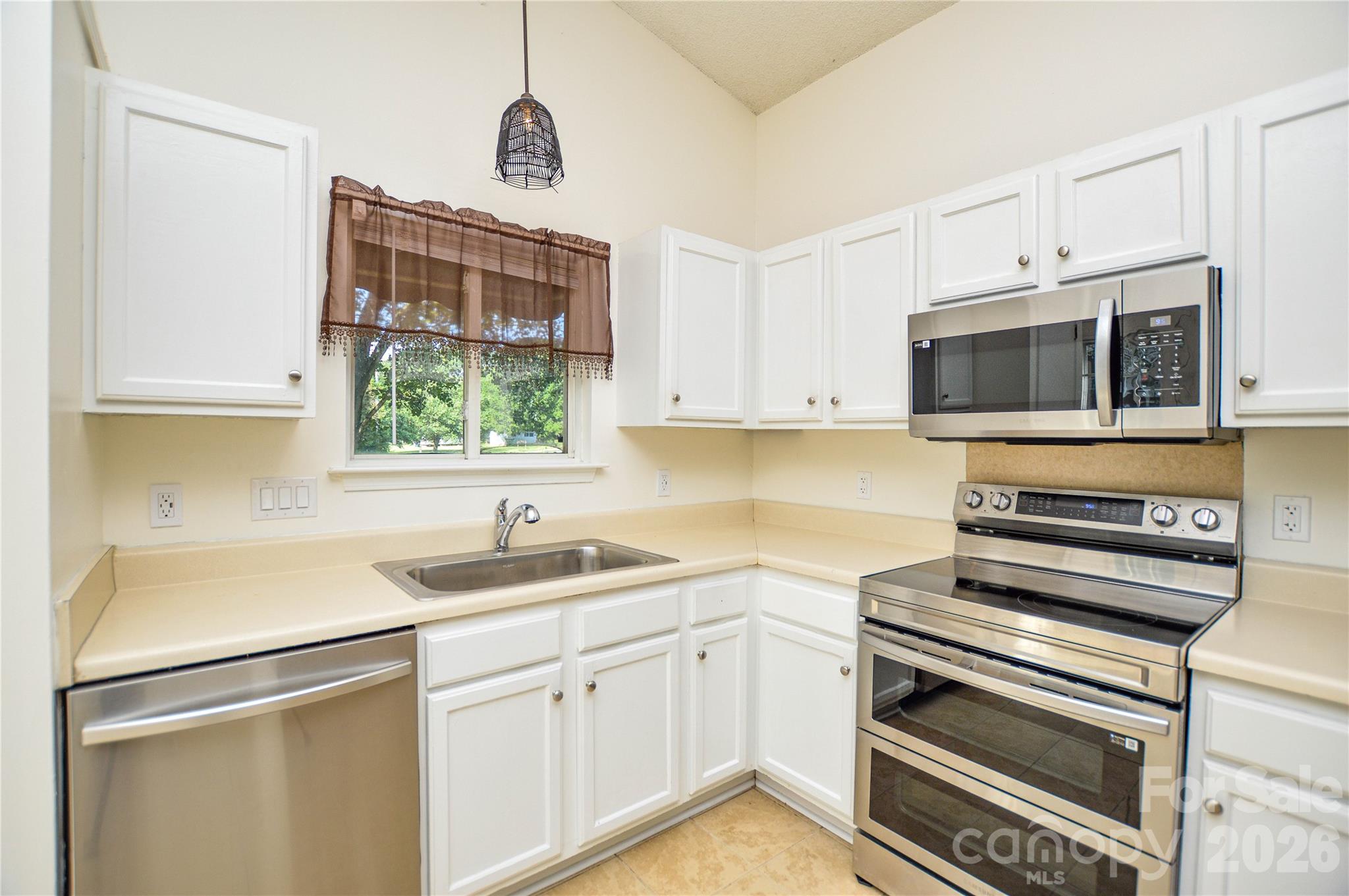 3300 Braefield Drive — Indian Trail