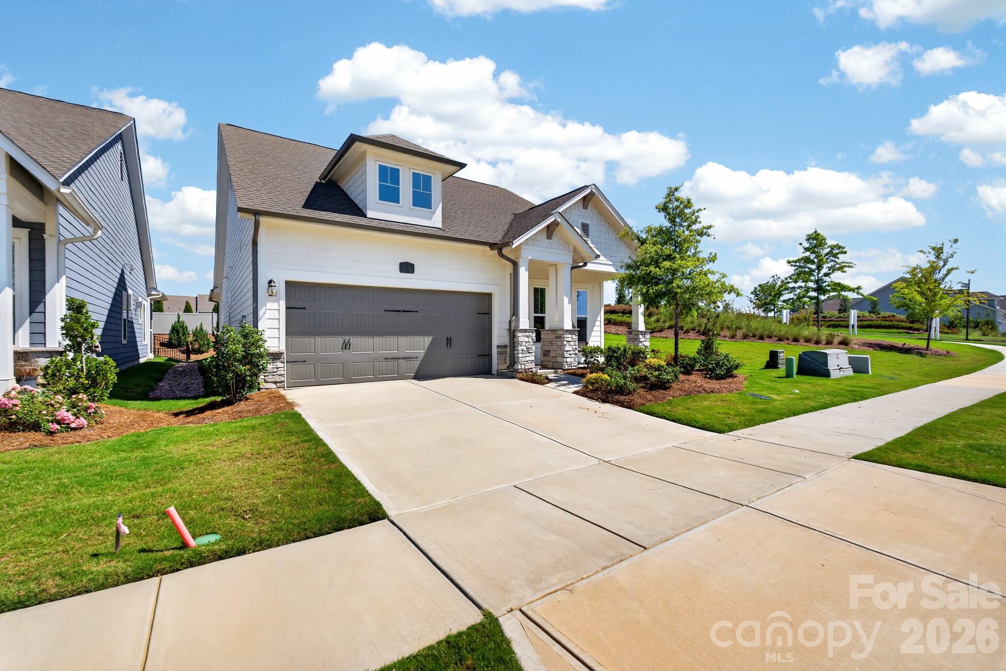 1306 Idyllic Lane — Waxhaw