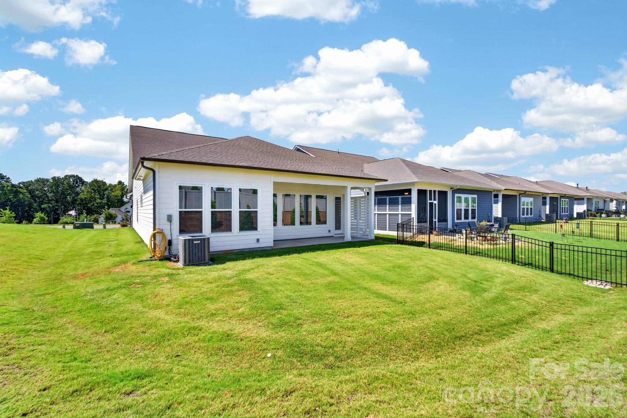 1306 Idyllic Lane — Waxhaw