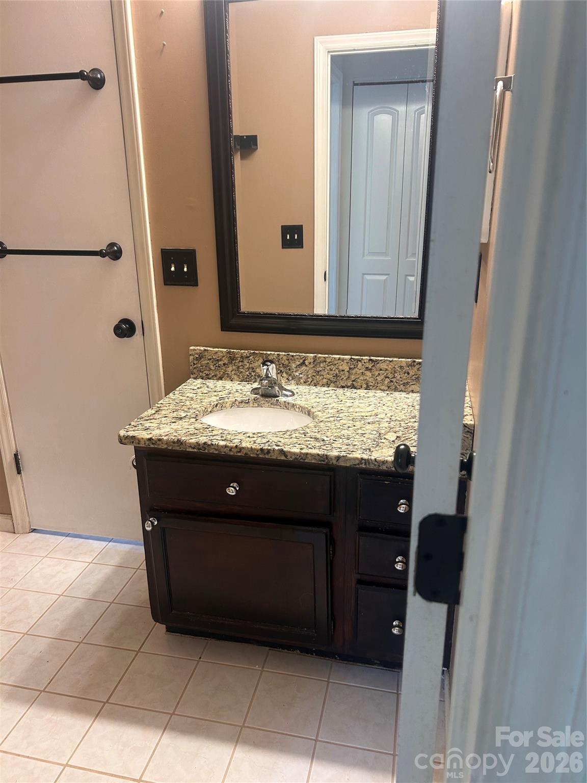 3301 Braewick Place — Charlotte
