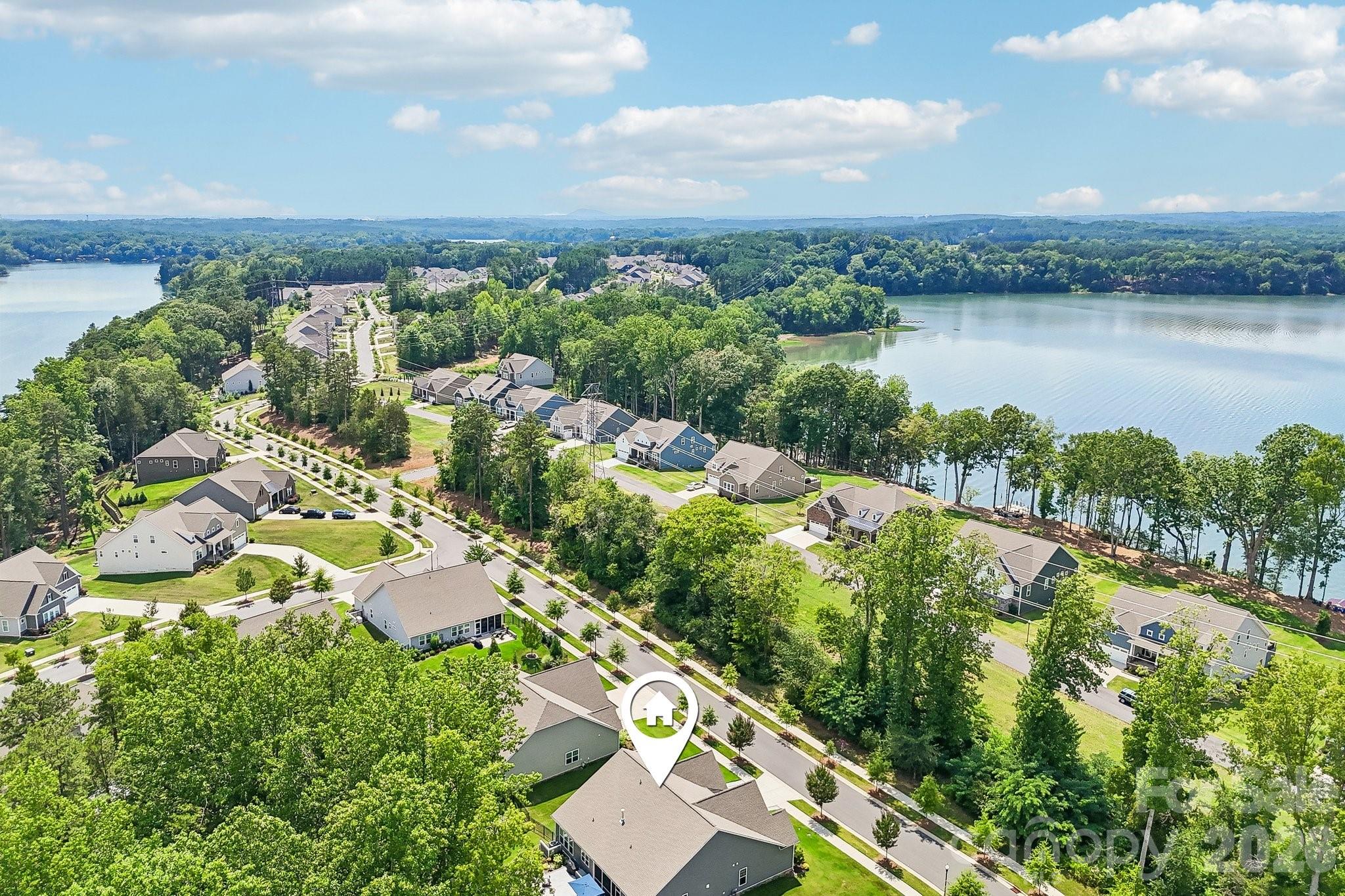 5408 Chegall Crossing Way — Mount Holly