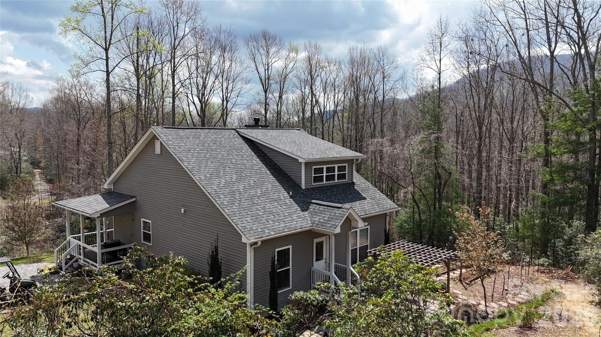 38 Pine Hill Road — Fairview