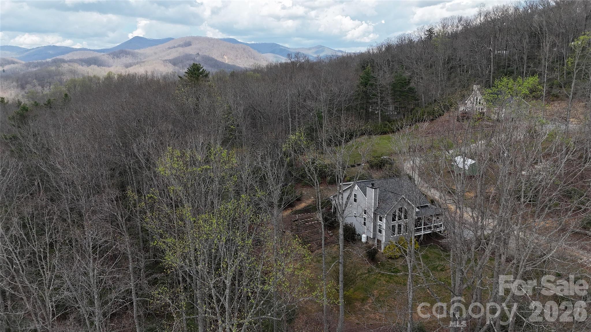 38 Pine Hill Road — Fairview