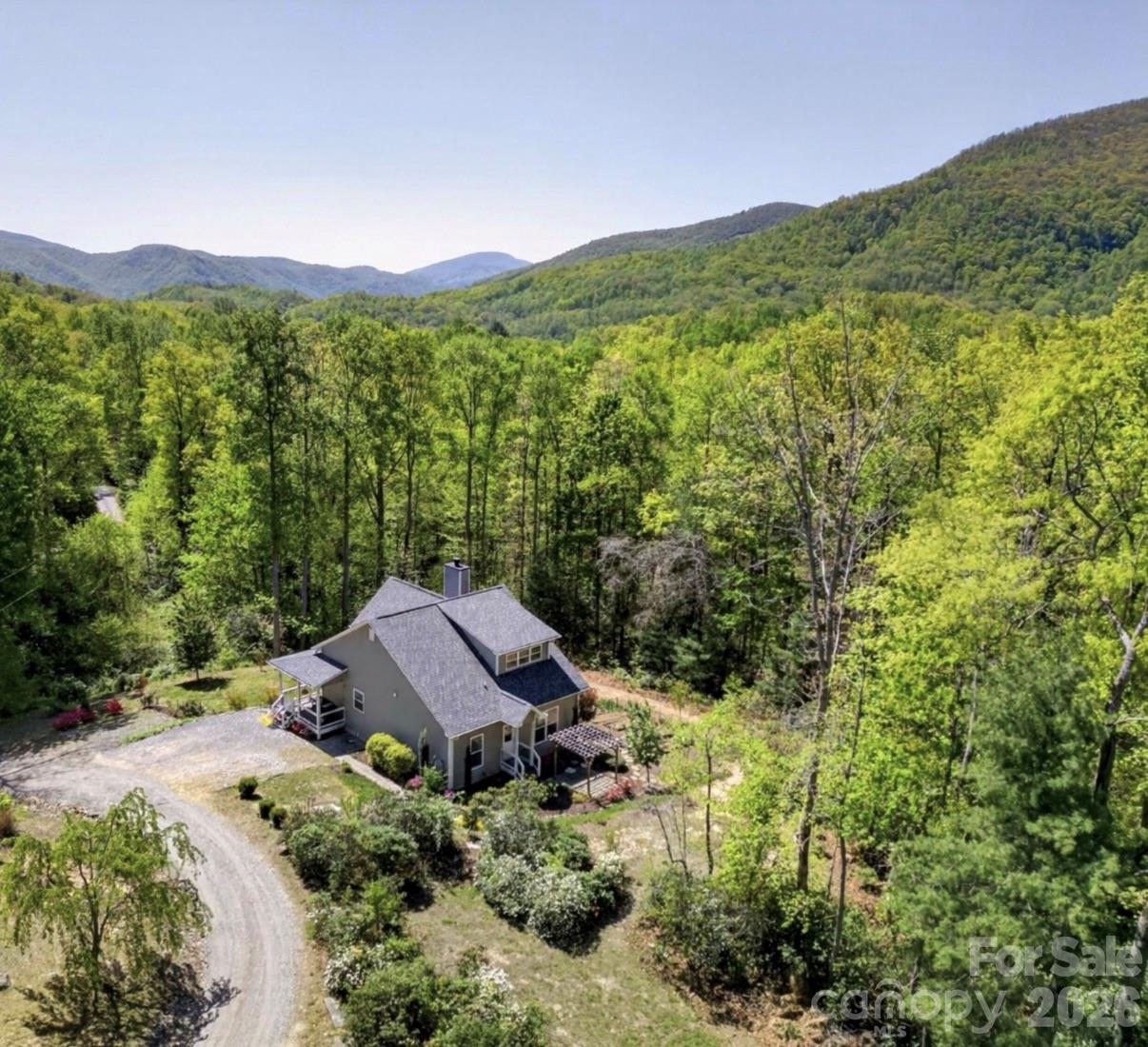 38 Pine Hill Road — Fairview