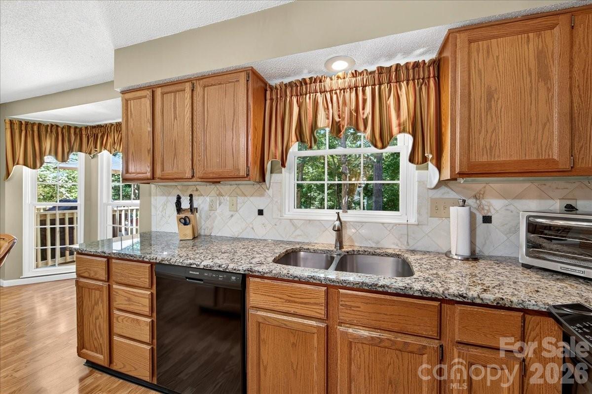 505 Glen Ellyn Court — Charlotte
