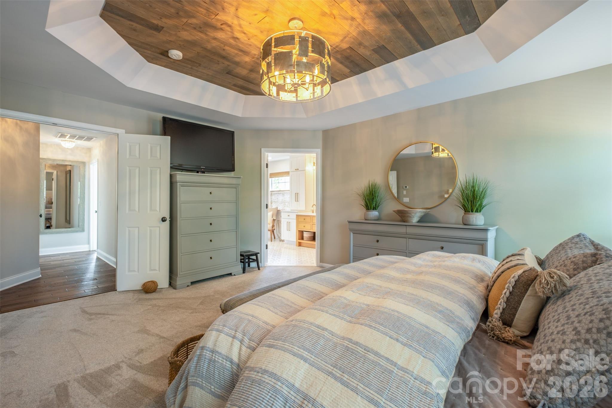 913 Grayscroft Drive — Waxhaw
