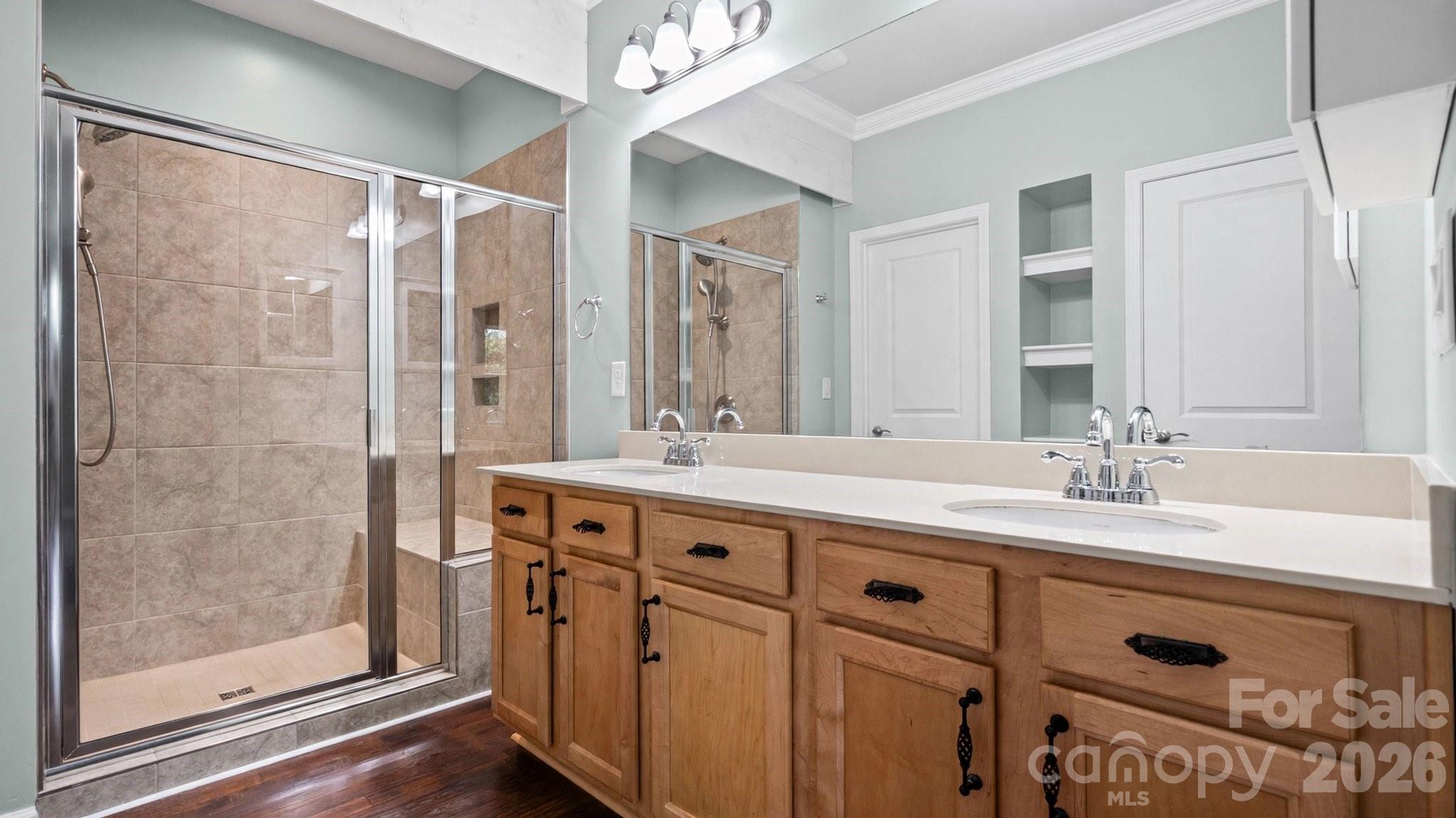 5129 Looking Glass Trail — Denver