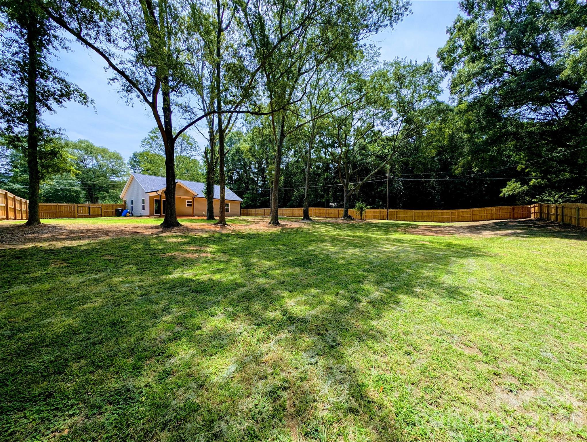 711 Guinn Street — Clover