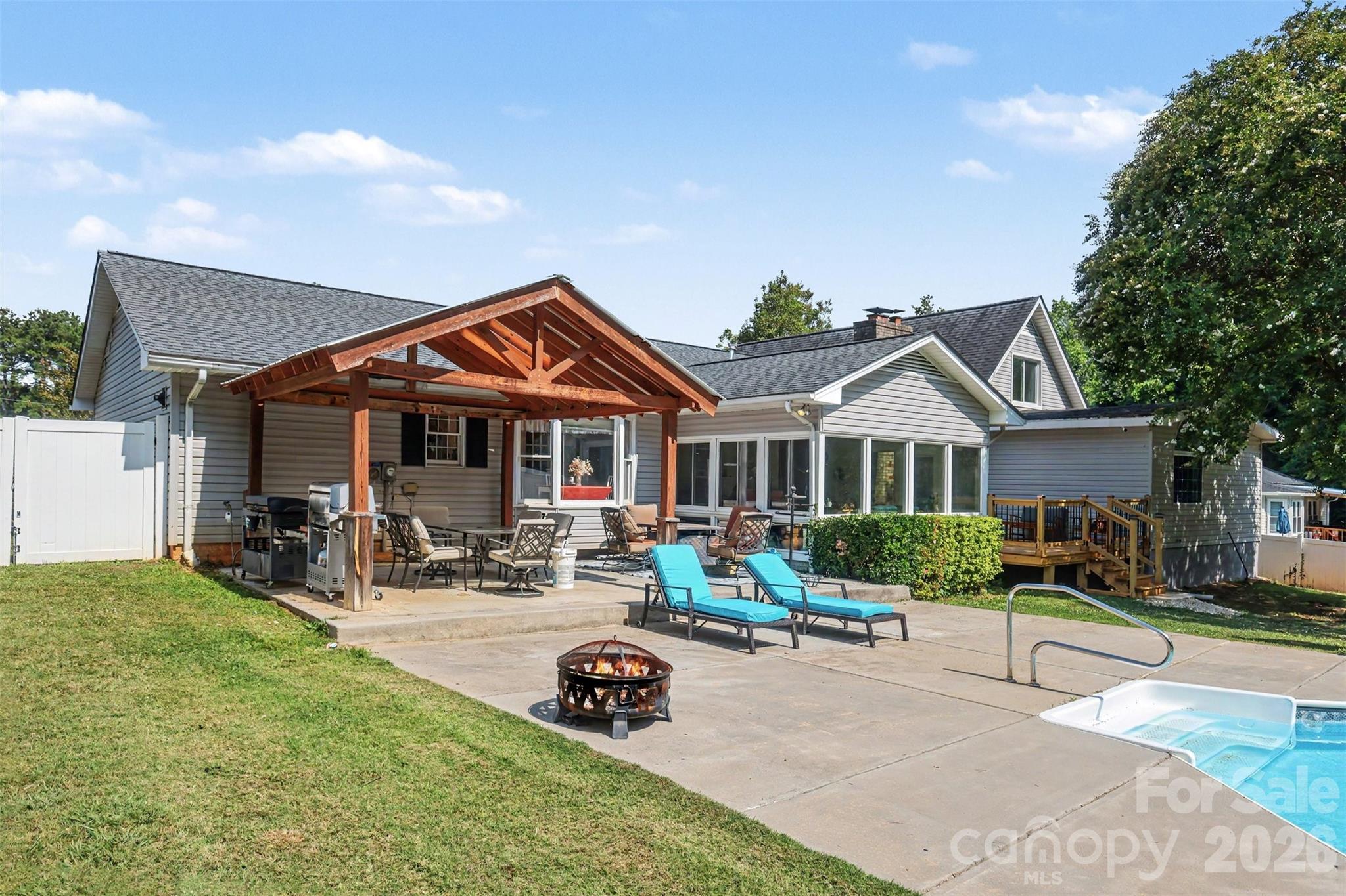 220 Roger Drive — Salisbury