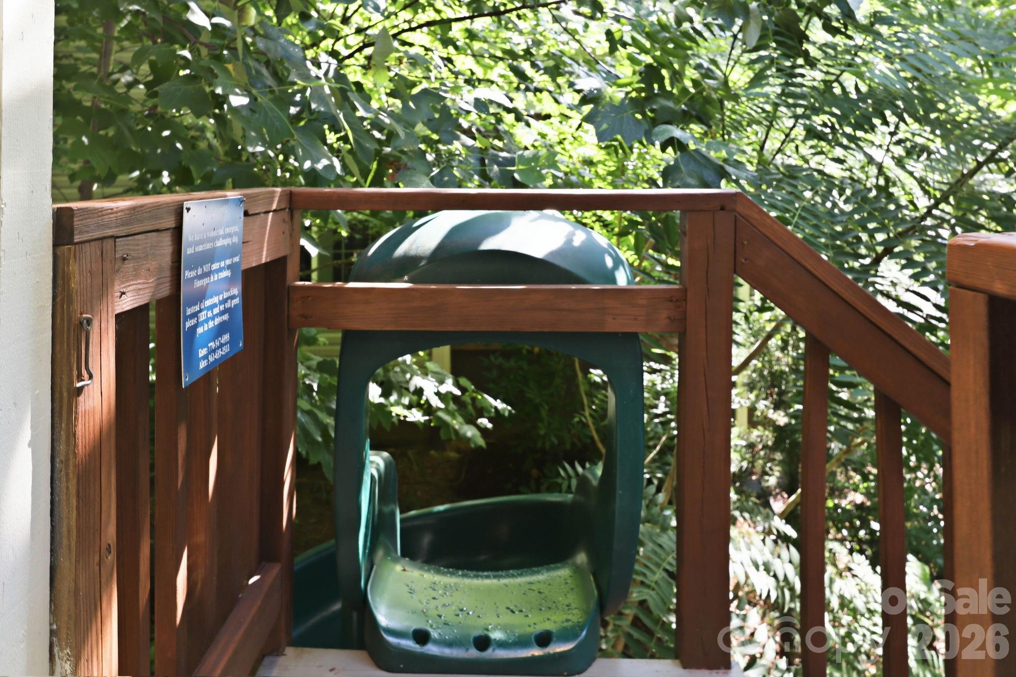 2 Coneflower Court — Black Mountain