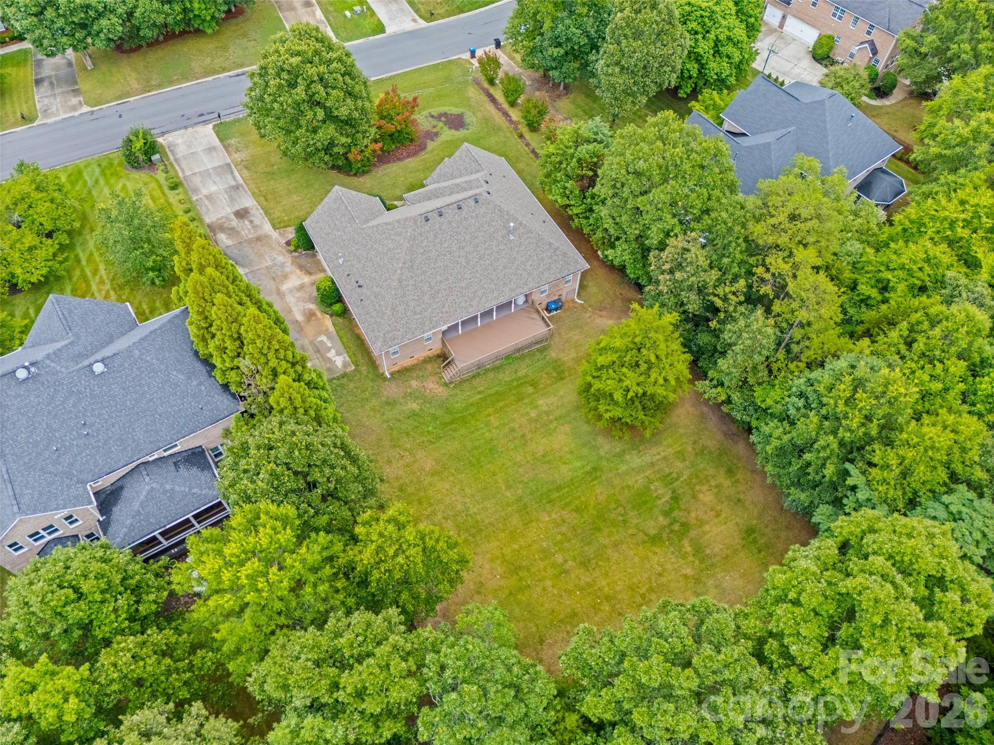 8809 Nellie Lane — Waxhaw