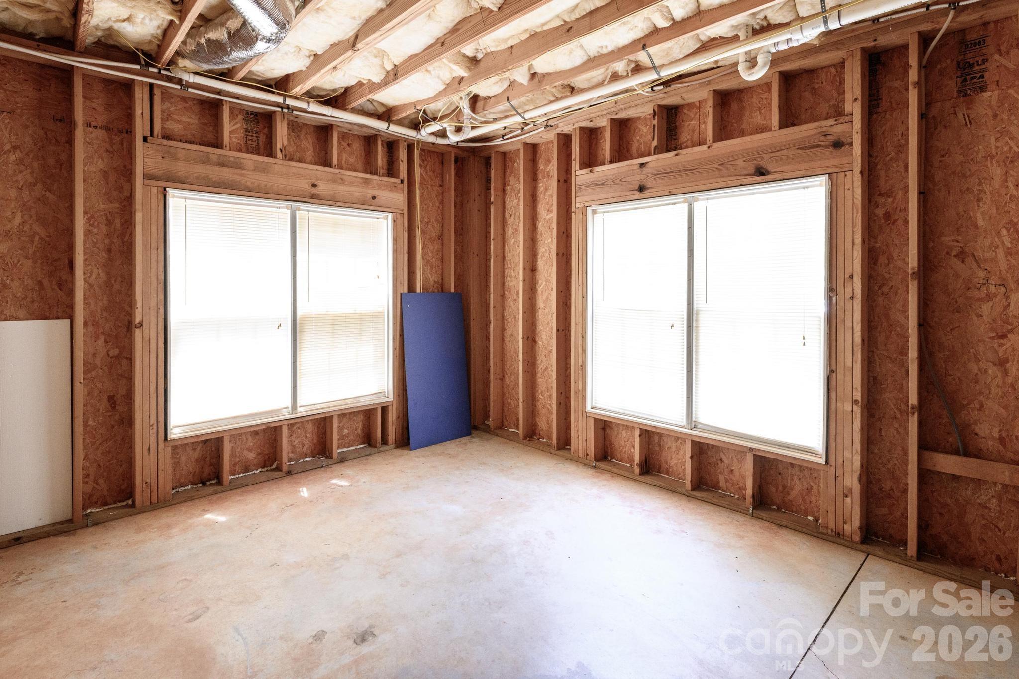 6231 Neptune Drive — Denver