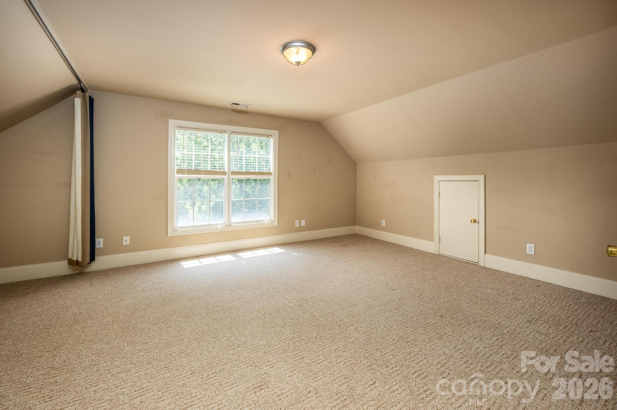 6231 Neptune Drive — Denver