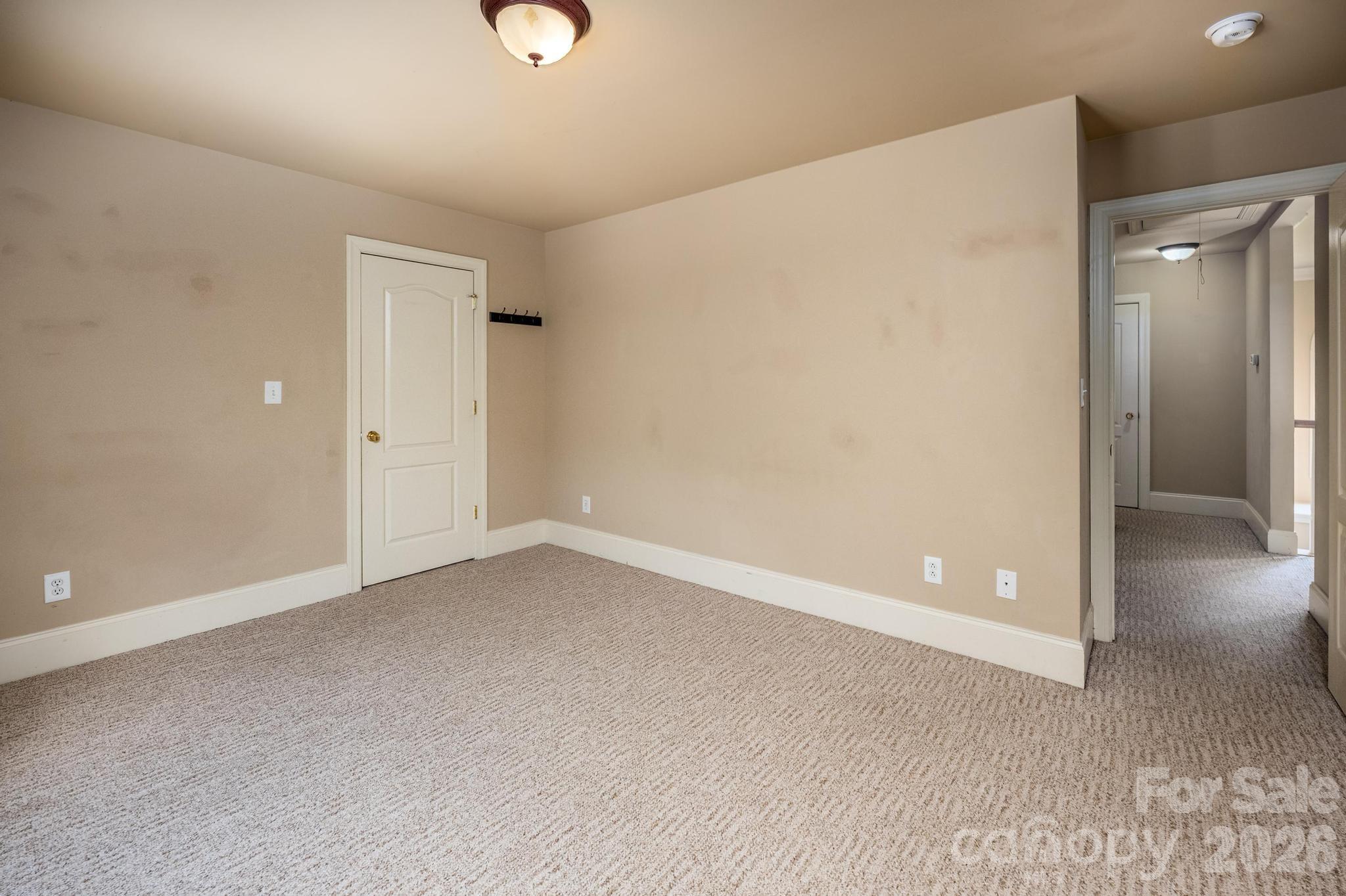 6231 Neptune Drive — Denver