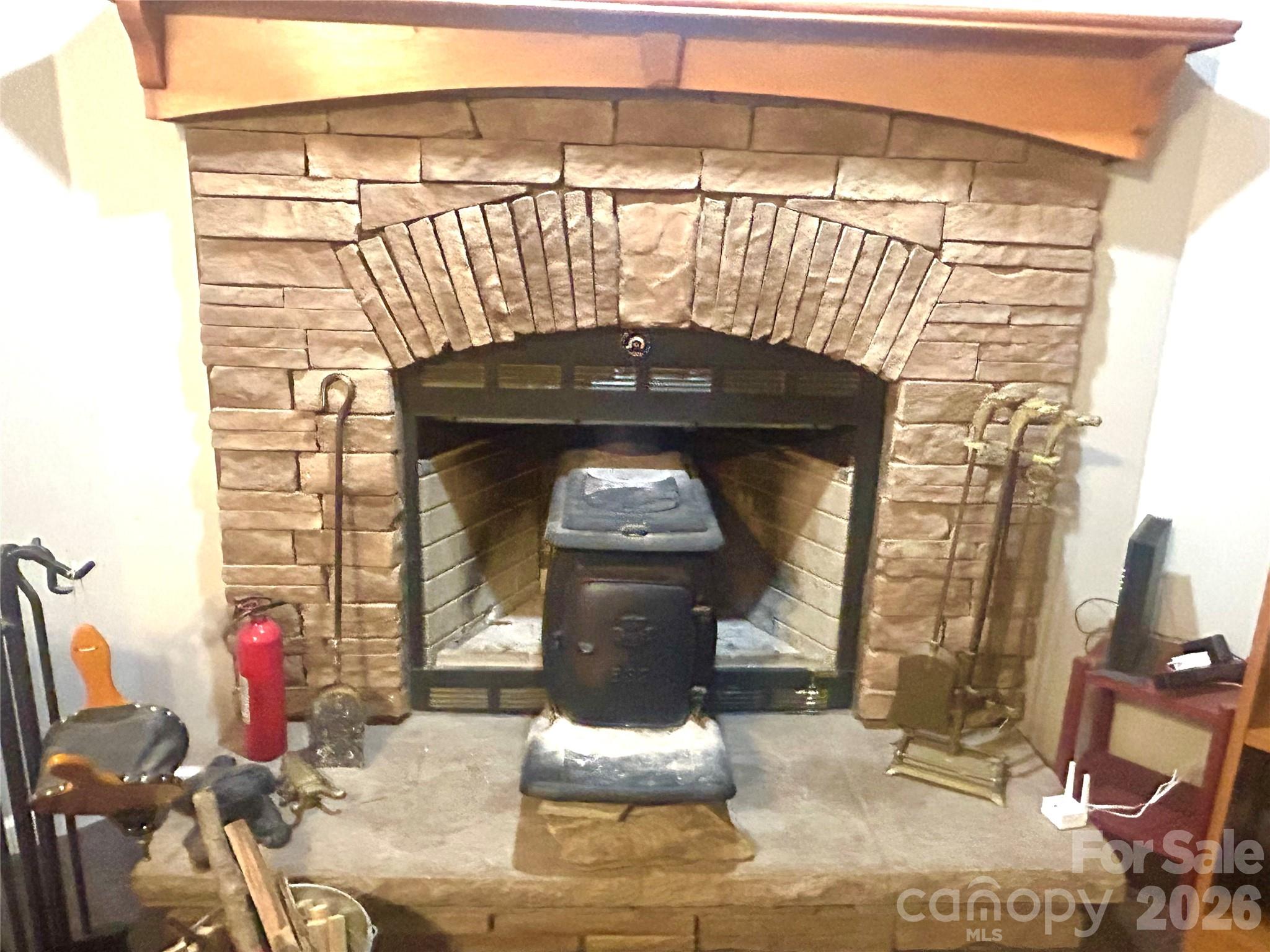 10755 NC 209 Highway — Hot Springs