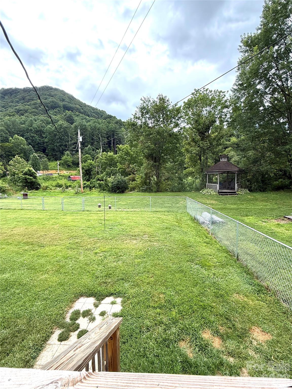 10755 NC 209 Highway — Hot Springs