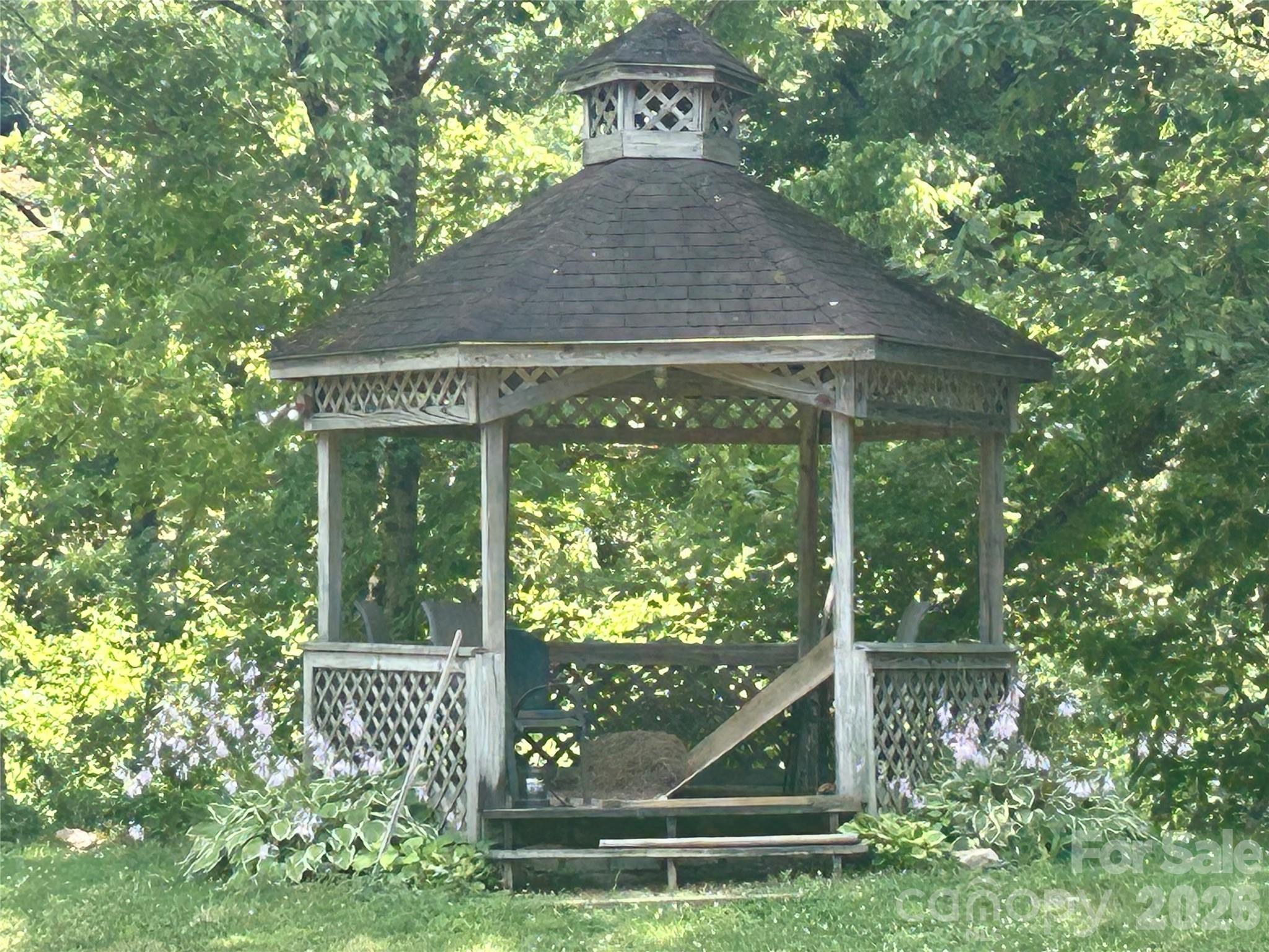 10755 NC 209 Highway — Hot Springs