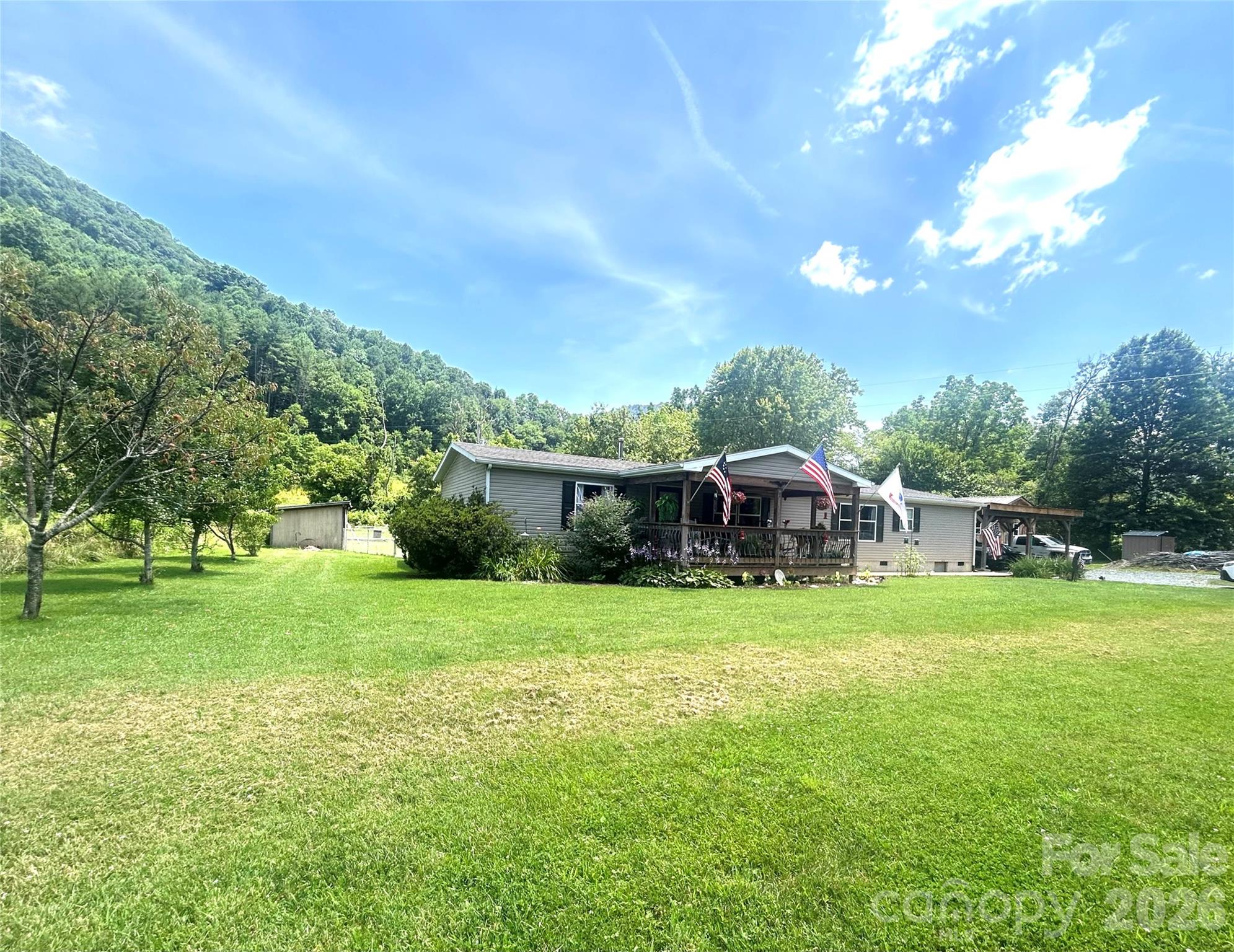 10755 NC 209 Highway — Hot Springs