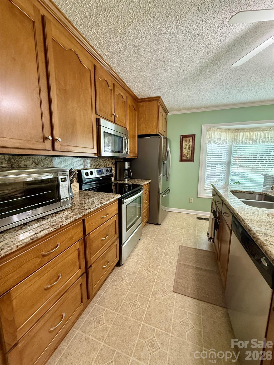 1100 Jennifer Lane — Cherryville