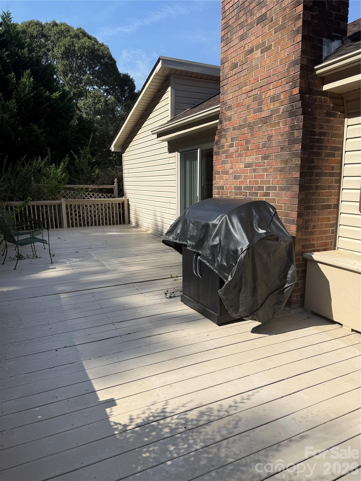 1100 Jennifer Lane — Cherryville