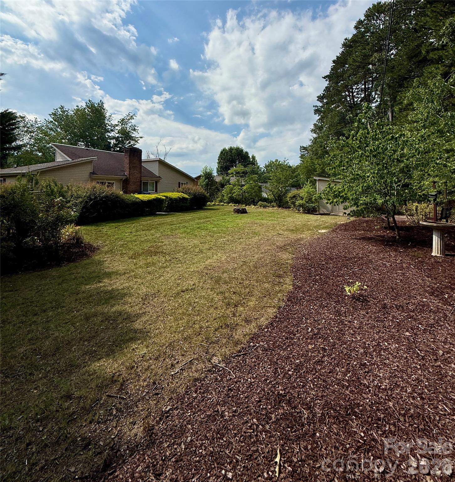 1100 Jennifer Lane — Cherryville
