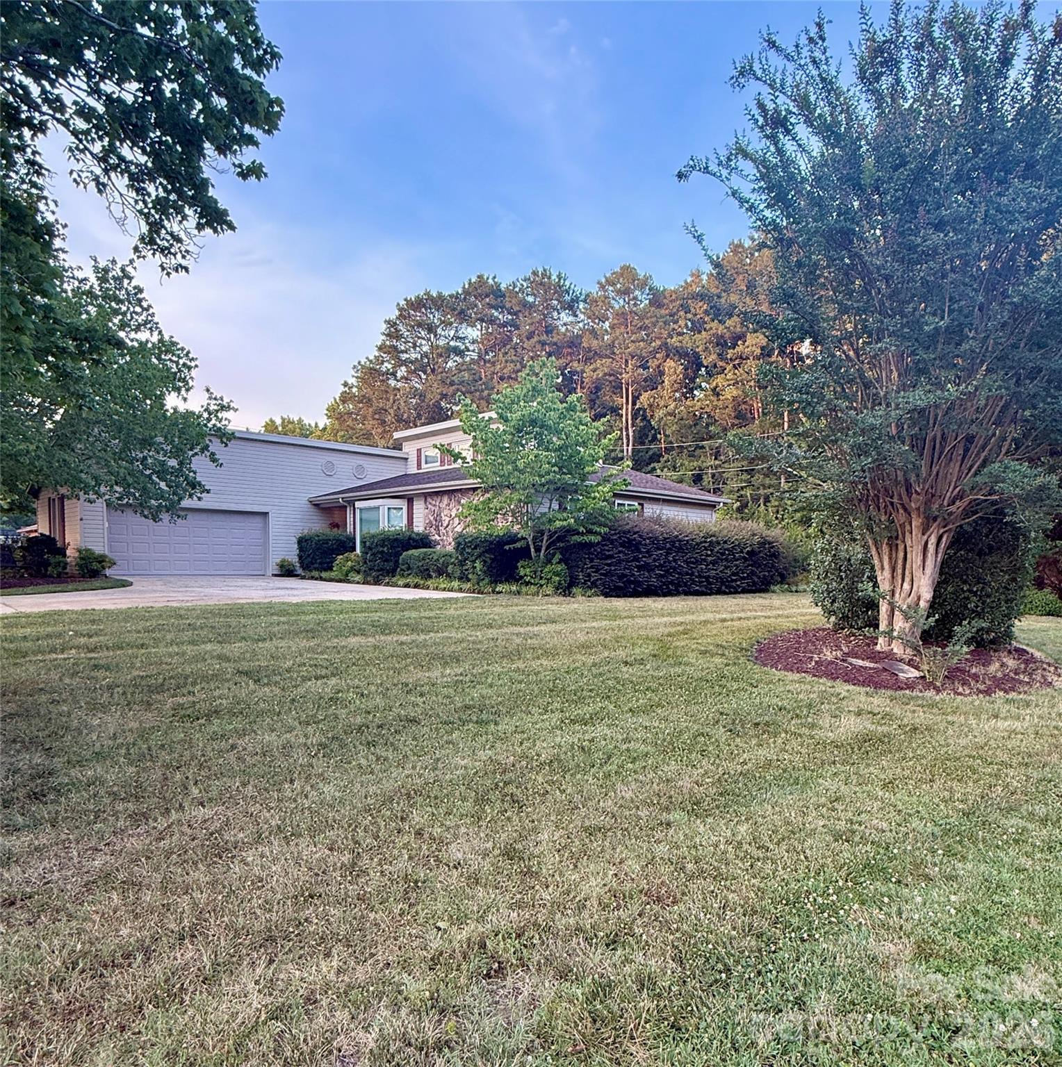 1100 Jennifer Lane — Cherryville