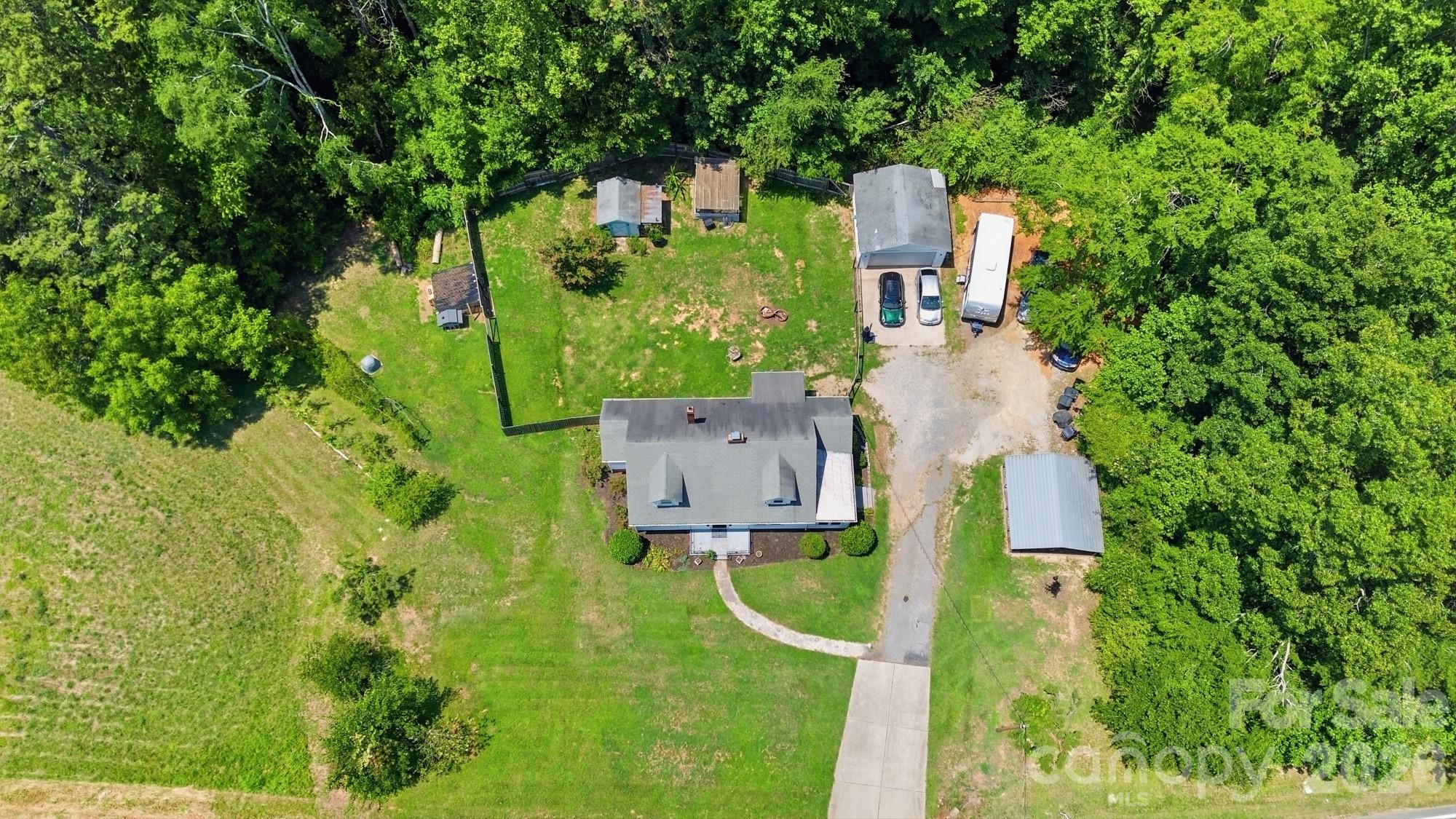12050 Old Concord Road — Rockwell