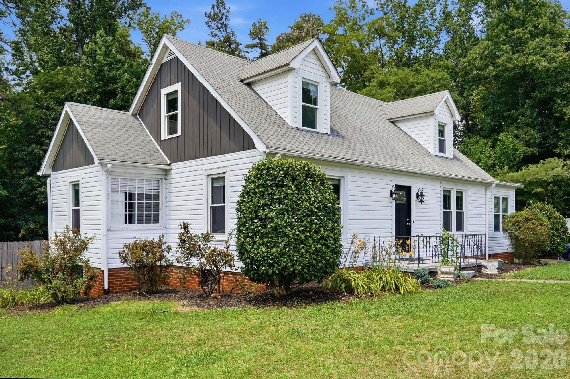 12050 Old Concord Road — Rockwell