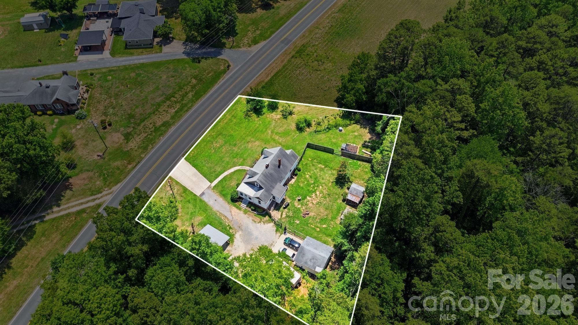12050 Old Concord Road — Rockwell