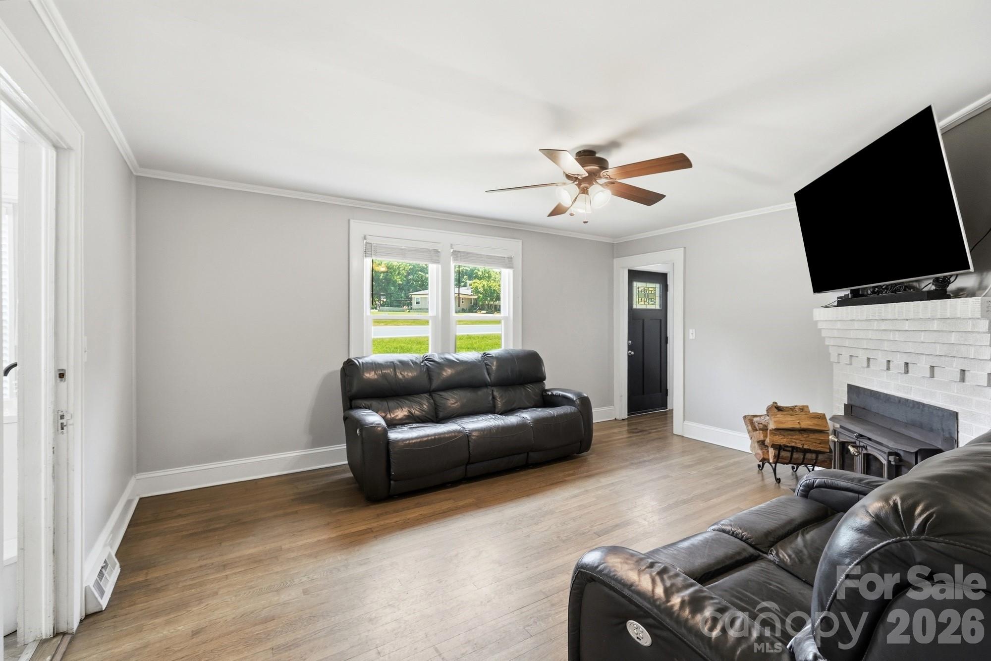 12050 Old Concord Road — Rockwell