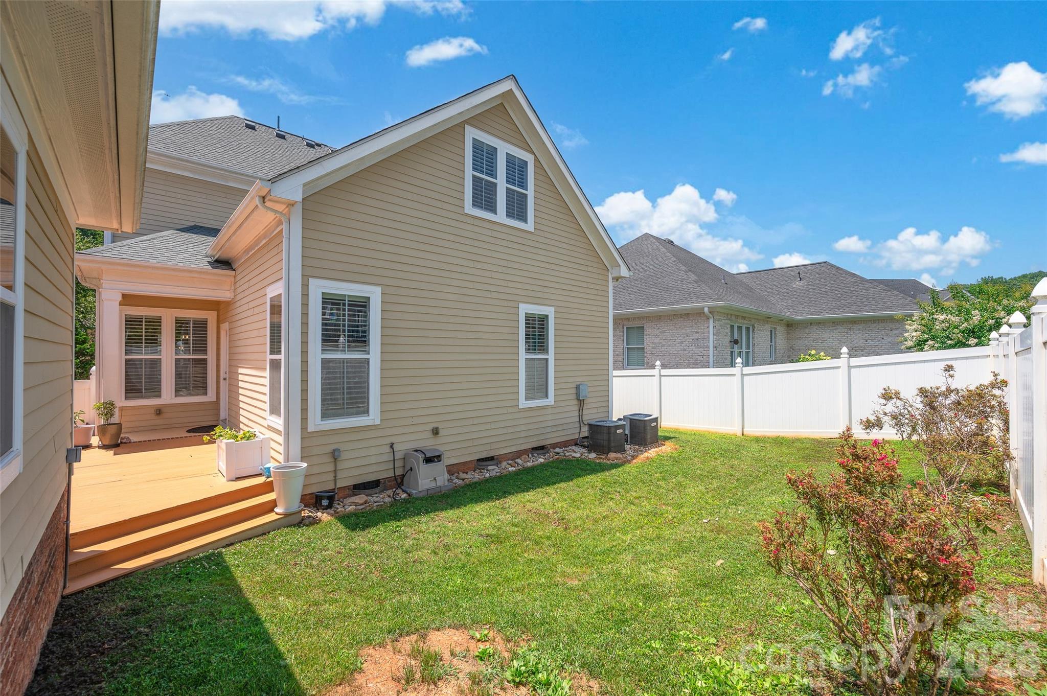 4090 Library Lane NW — Conover