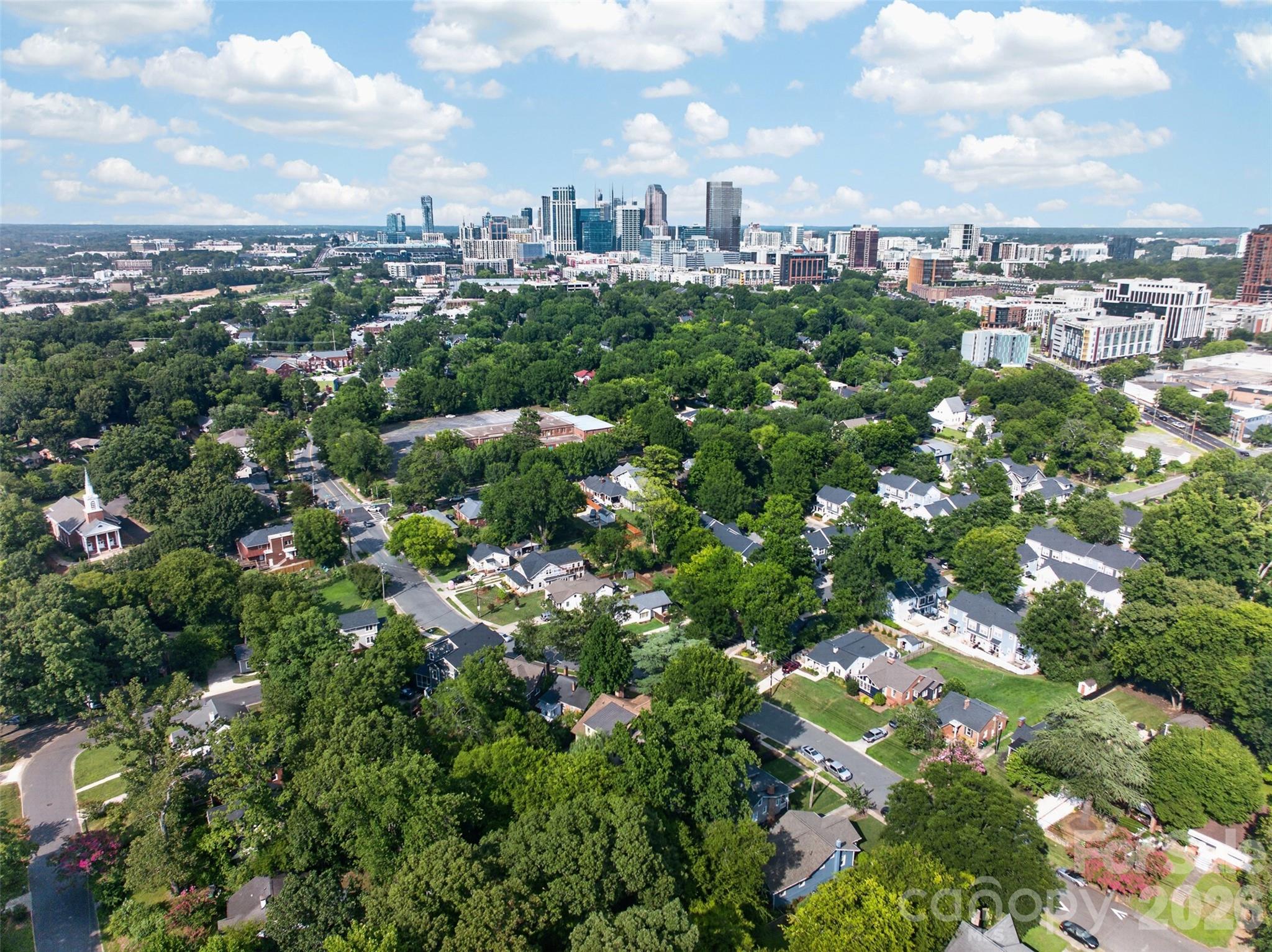 1916 S Mint Street — Charlotte
